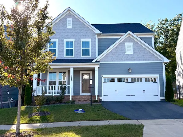 2020 Silver Sycamore Ln, Dumfries, VA 22026