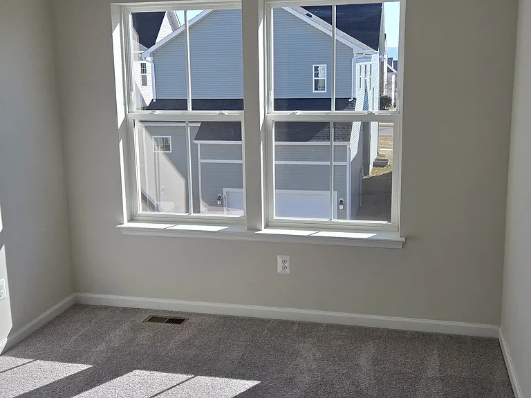 1308 Cedar Valley Rd — Photo 13