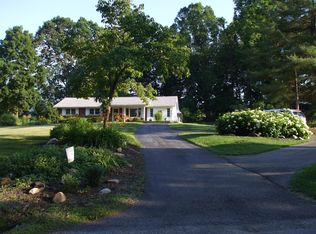 325 Ellett Rd, Christiansburg, VA 24073