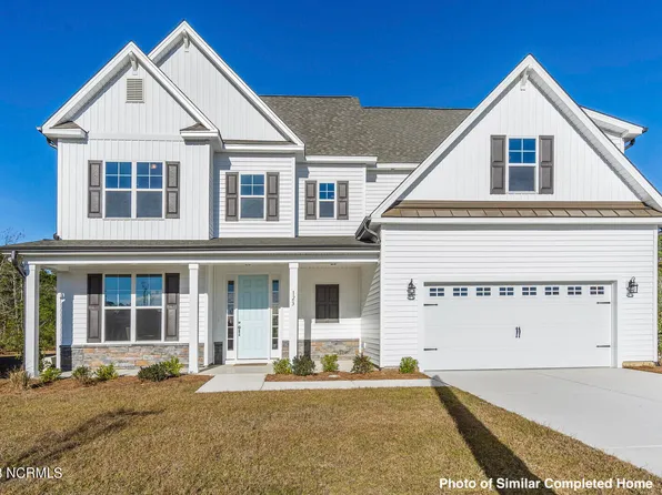 198 Man O War Lane, Hampstead, NC 28443