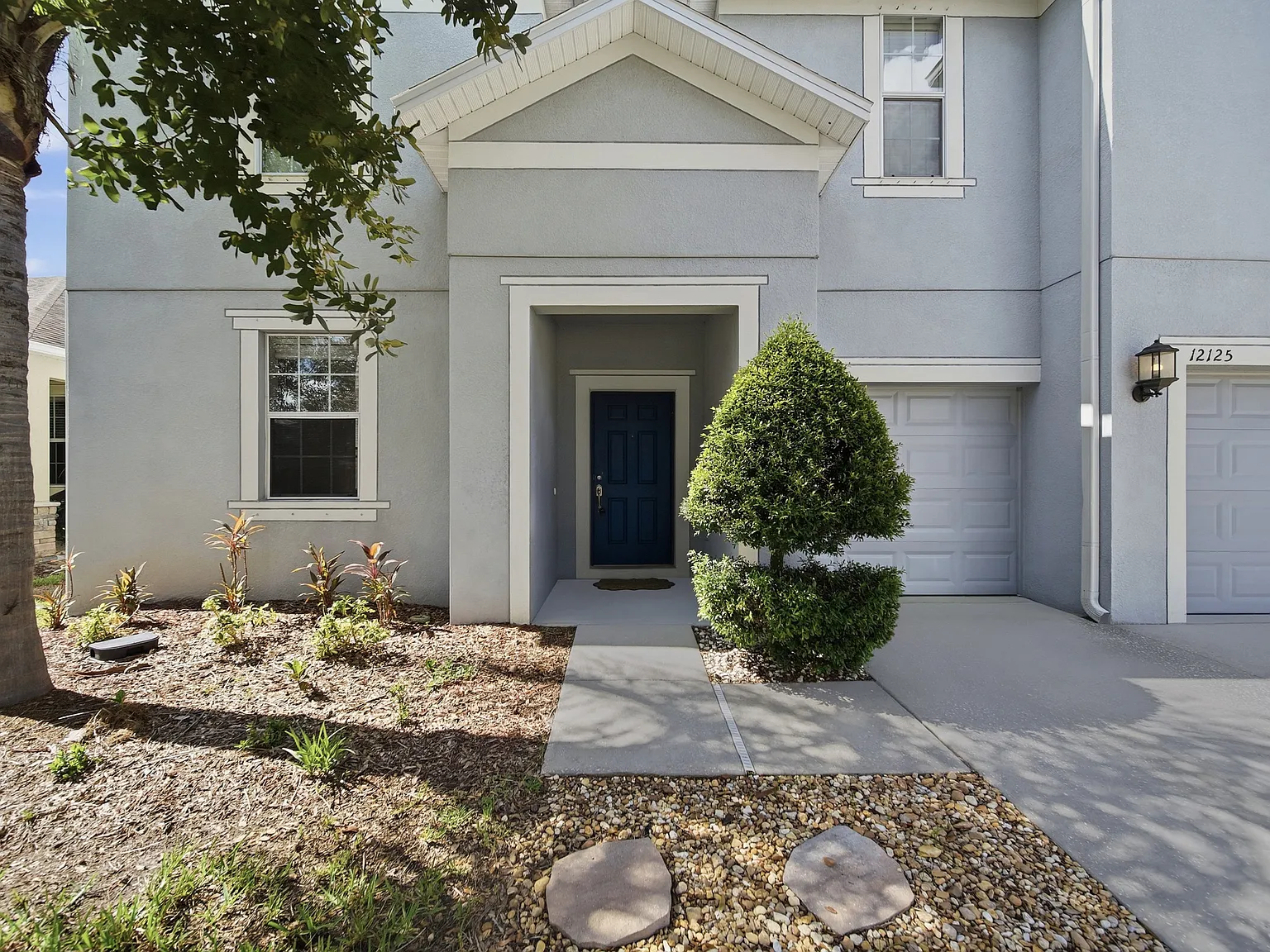 Stunning 7 Bed/ 4 Bath Lawn Care Included Triple Creek Home For Rent! — Photo 4