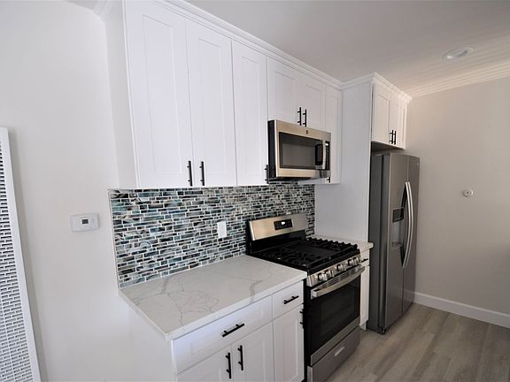 5th image of 6650 Linda Vista Rd #6712-11N