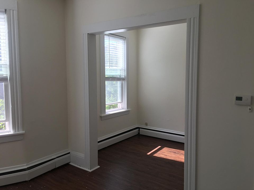 2nd image of 153 Gibbs St APT 2