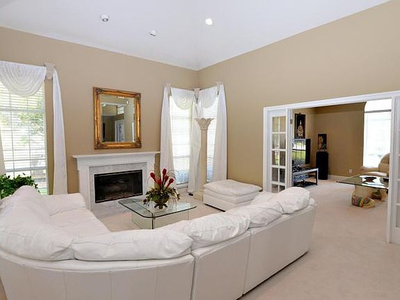2nd image of 1115 Emerald Bay Dr