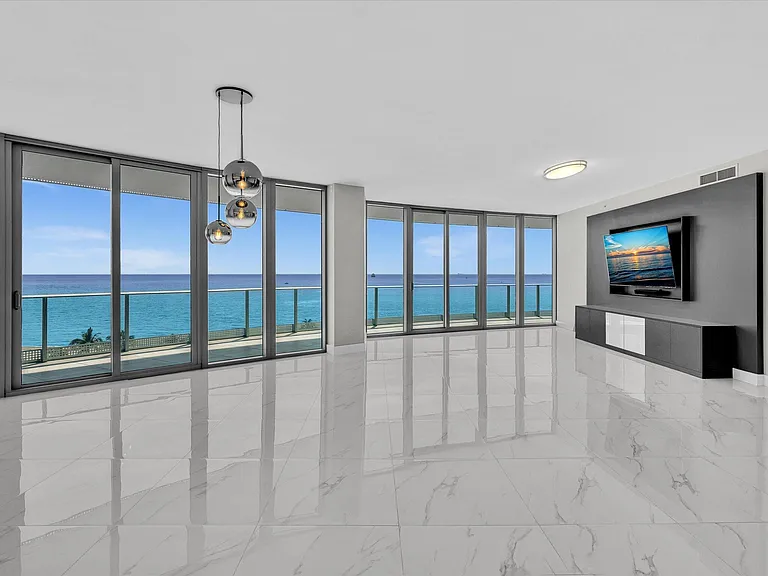 701 N Fort Lauderdale Beach Blvd #802 — Photo 7