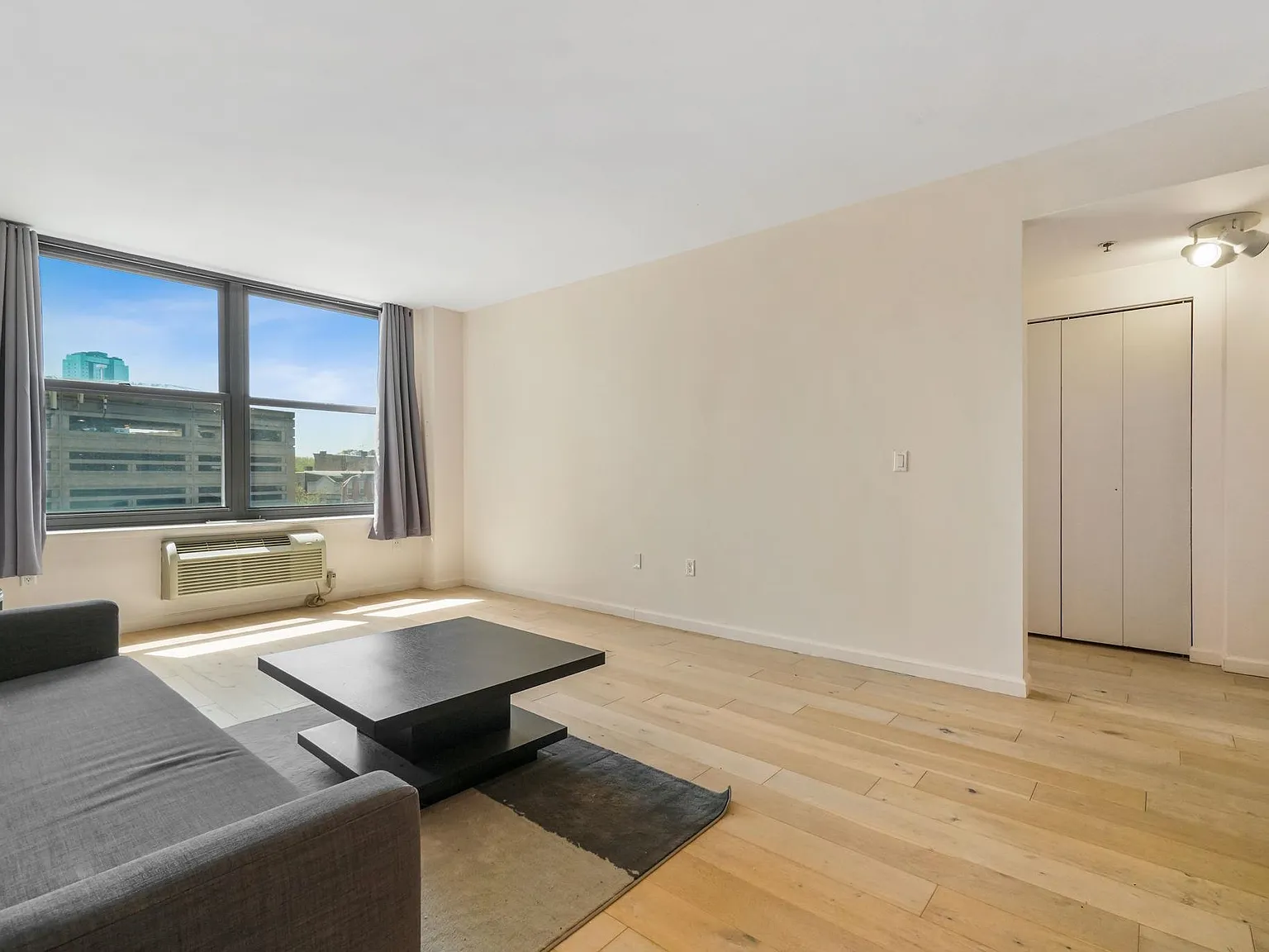 Grove Pointe — Photo 3