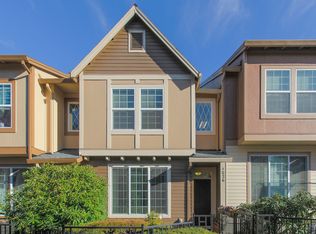 1026 SE Nazomi Ave, Hillsboro, OR