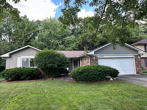 43838 Leeann Ln Photo 1