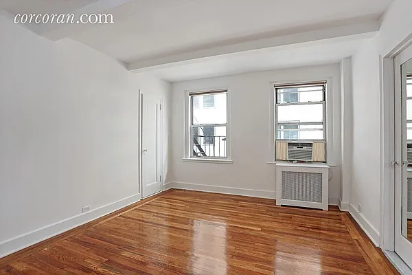 Sold by Corcoran | media 28