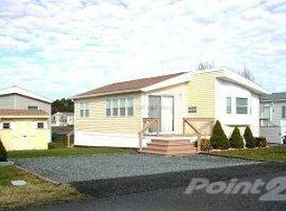 8820 Bay Ridge Dr, Berlin, MD 21811