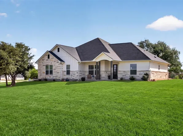 317 Esperanza Petal Pass, Liberty Hill, TX 78642