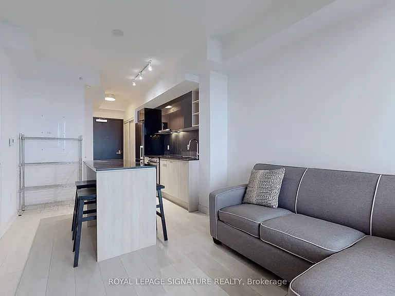 31 Tippett Rd #1517 — Photo 14