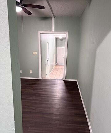 4th image of 1902 Lennon Ave #2