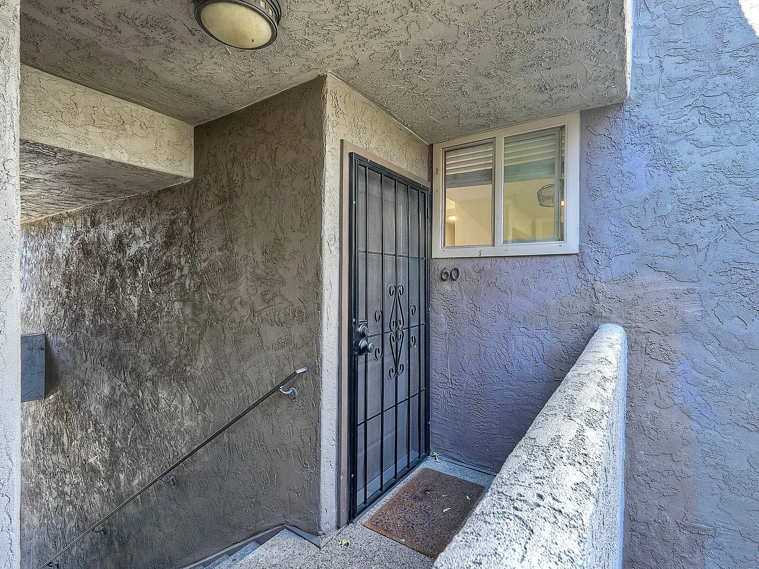 2 bed, 921 sqft, $2,500 — Photo 3