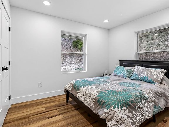 14th image of this home