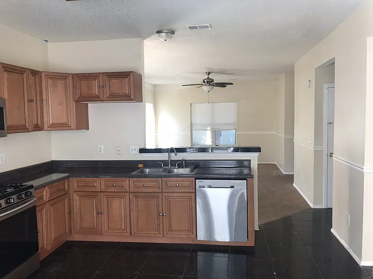 3103 Snapfinger Ln — Photo 7