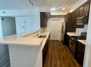 805 Proprietors Rd APT 200, Worthington, OH 43085