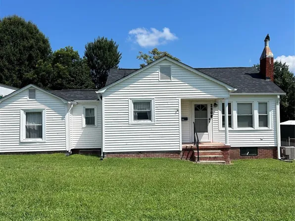 2308 Dawson St, Kannapolis, NC 28081