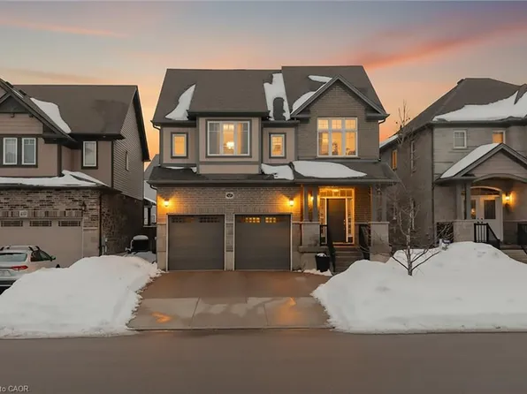 297 Thomas Slee Dr, Kitchener, ON N2P 0B7