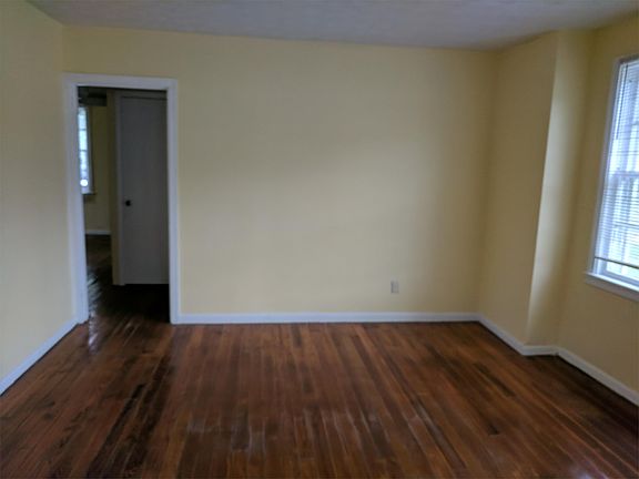 4th image of 8033 Paul Jones Dr