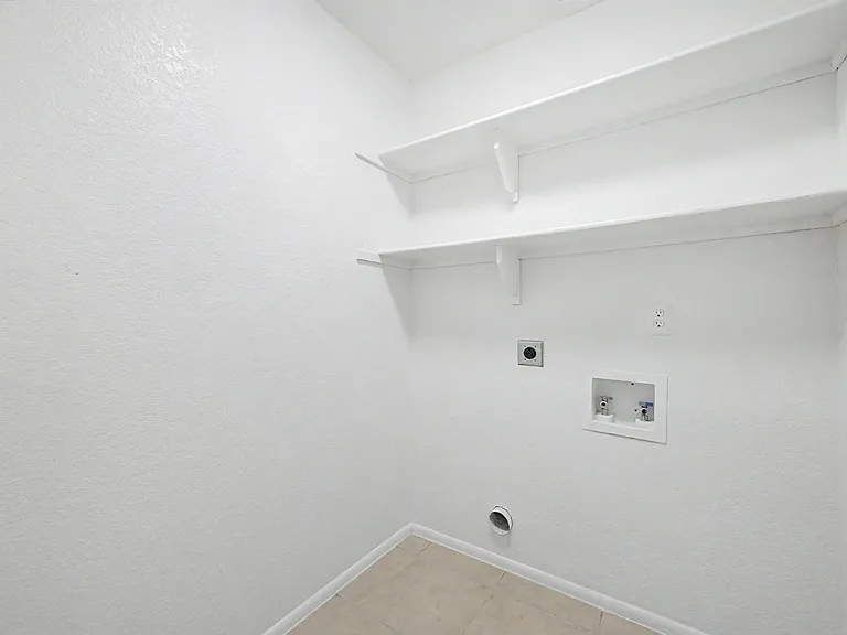 11851 N 76th Dr — Photo 17