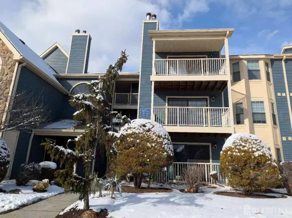 148 Longfield Ct, East Brunswick, NJ 08816