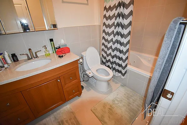 Rented by Ideal Properties Group | media 30