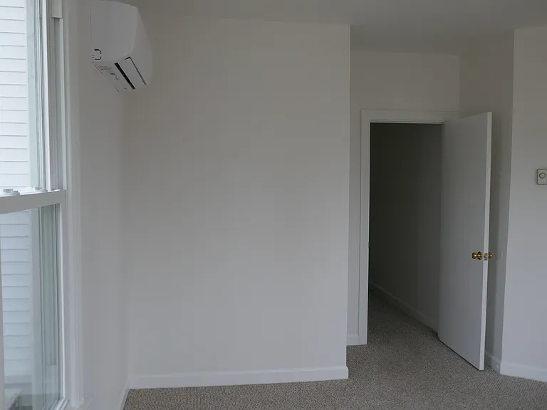 600 W Colonial Ave #1 — Photo 9