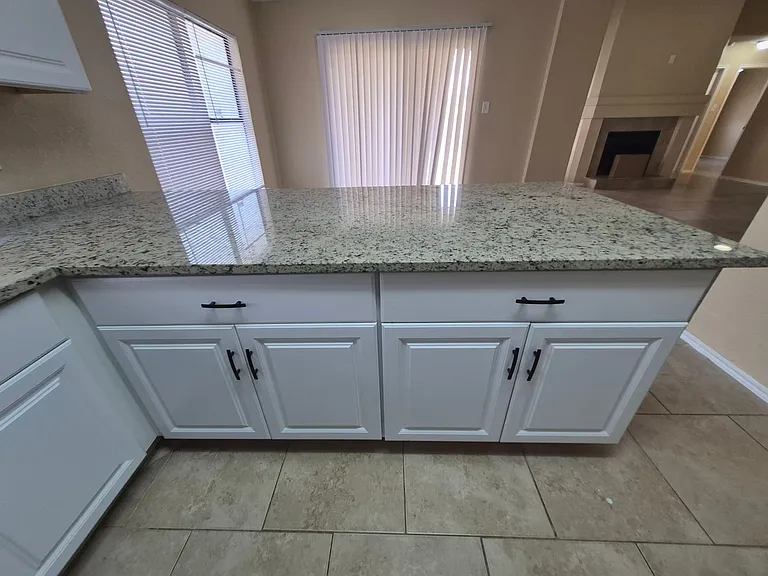 8469 Maple Ridge Dr — Photo 17