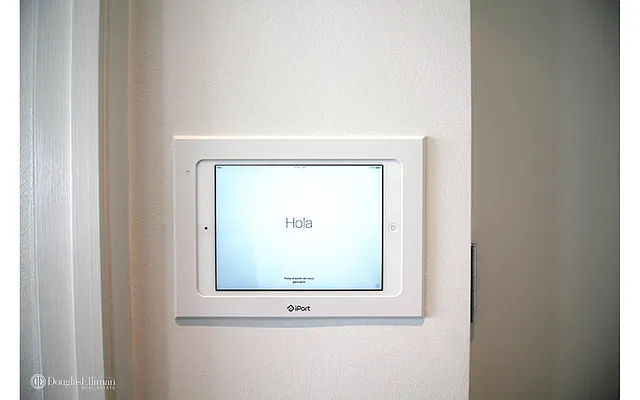 Rented by Douglas Elliman | media 27