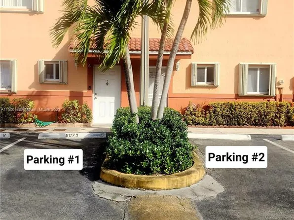 8079 NW 8th St APT 5, Miami, FL 33126