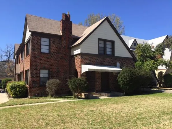 3400 S University Dr #D, Fort Worth, TX 76109
