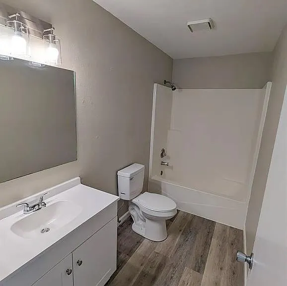 709 Ganim Dr — Photo 16