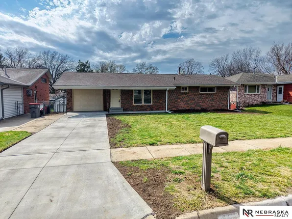 1641 N 76th St, Lincoln, NE 68505