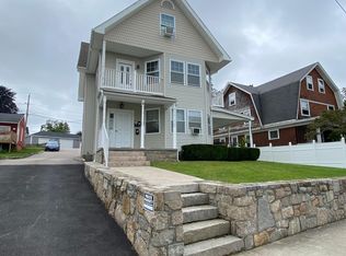 8 Chestnut St FLOOR 2, Westerly, RI 02891