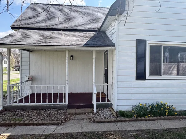 645 Forest Ave, Greenwood, IN 46143