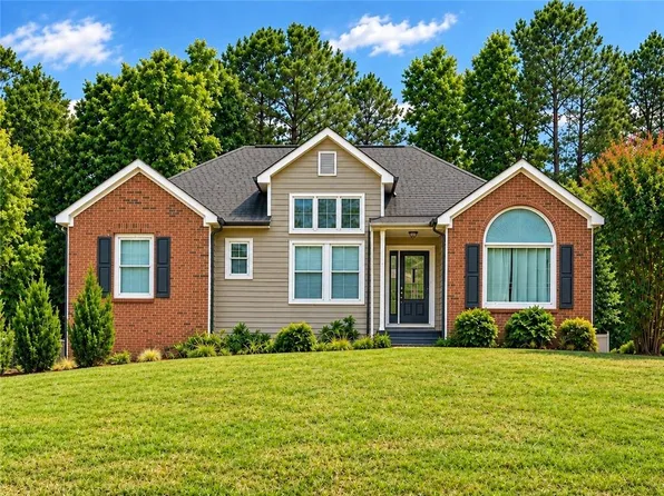 154 Camden Woods Dr, Dallas, GA 30157