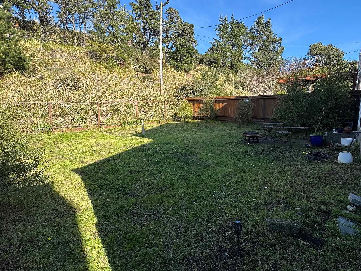 3 bed, 1260 sqft, $6,450 — Photo 2