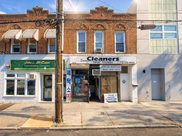 4327 162nd St, Flushing, NY 11358