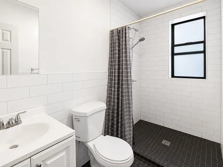 205 W 103rd St #6B — Photo 4