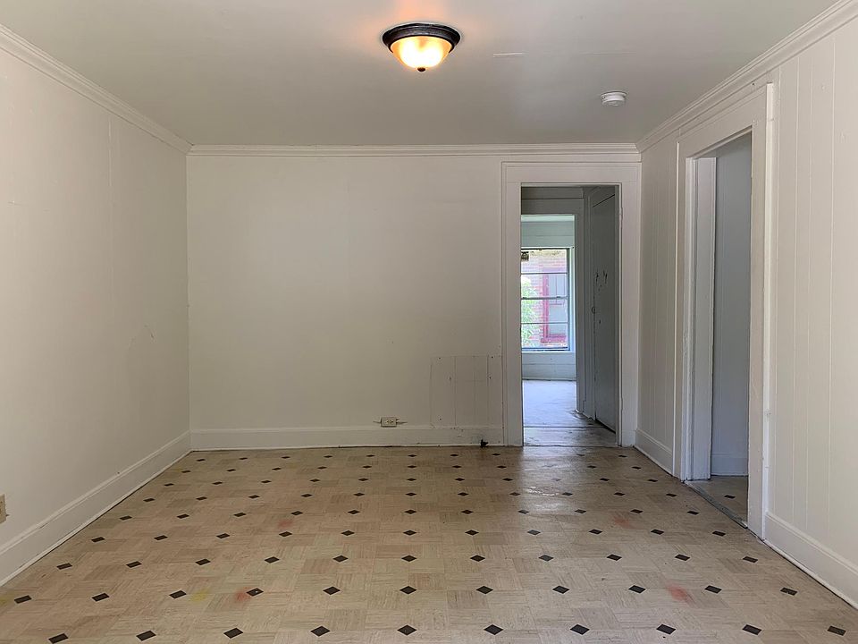 1st image of 1328 N 5th Ave #2