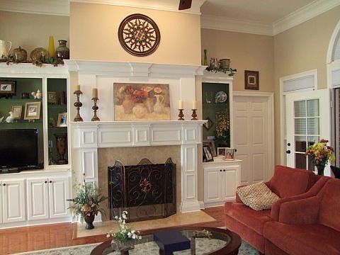 Great Room Features Built-ins & Gas Log Fireplace