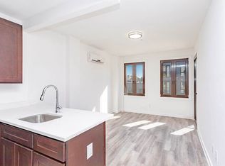28 Lawton St #3F, Brooklyn, NY 11221