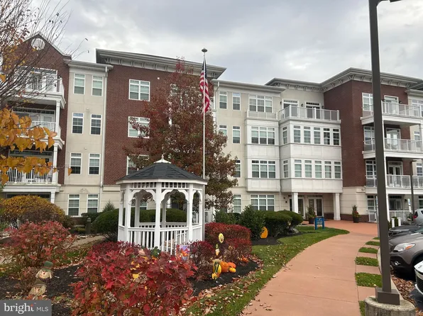 134 Gilpin Dr #A-305, West Chester, PA 19382