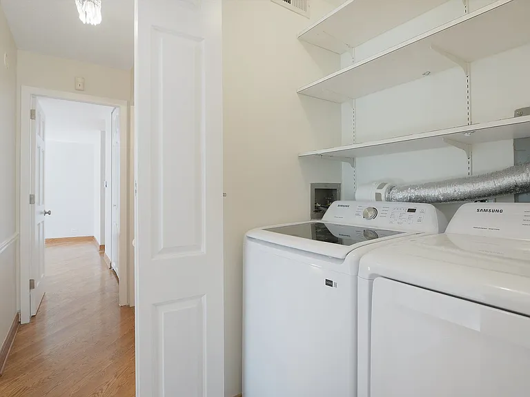 1169 S Plymouth Ct #301 — Photo 20