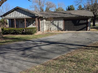 3415 E Churchill St, Springfield, MO 65809