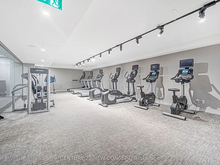 28 Wellesley St E #1902 — Photo 30