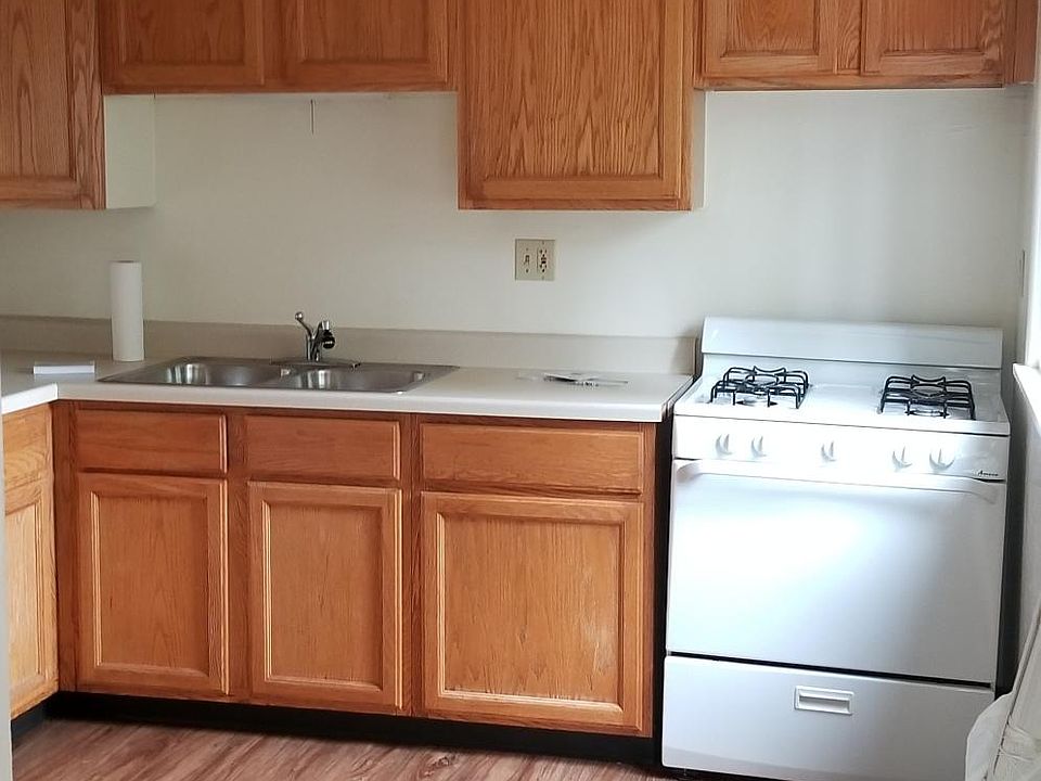 Mulford Park 444 Gramercy Dr Rockford IL Zillow