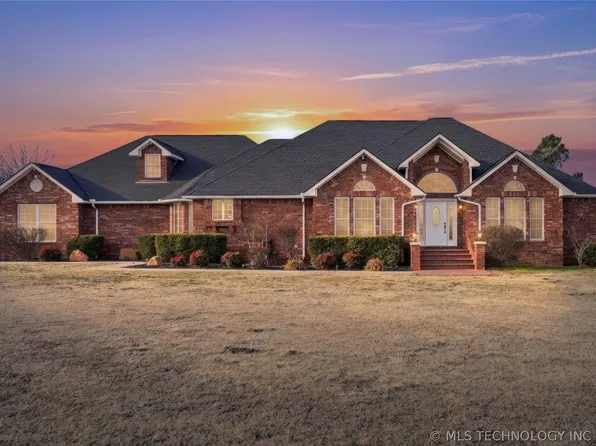 2168 S 433rd Rd, Pryor, OK 74361