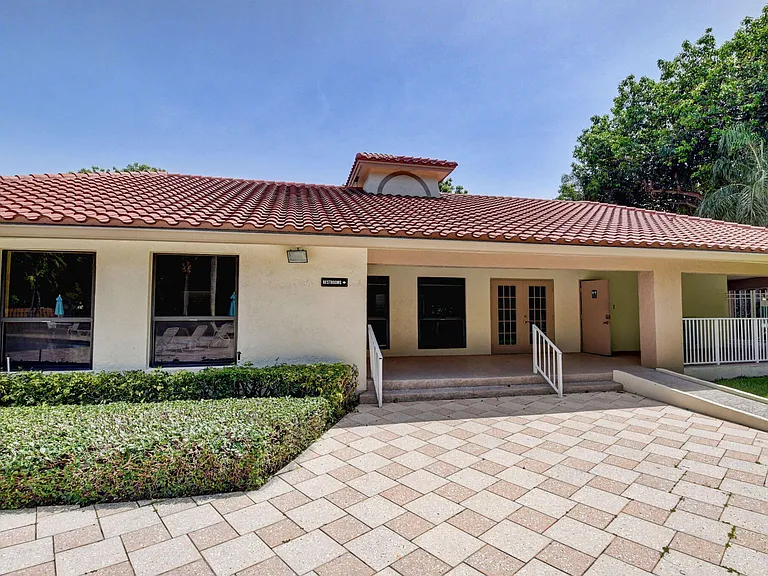 3325 Jaywood Ter #1090 — Photo 22